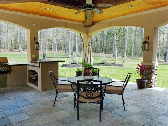 Custom Back Porch – 11