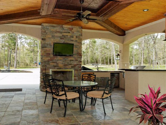 Custom Back Porch – 10