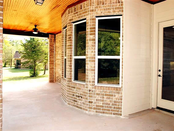 Custom Back Porch – 9