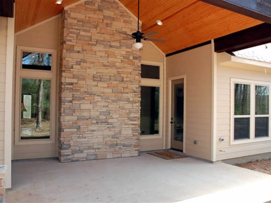 Custom Back Porch – 14