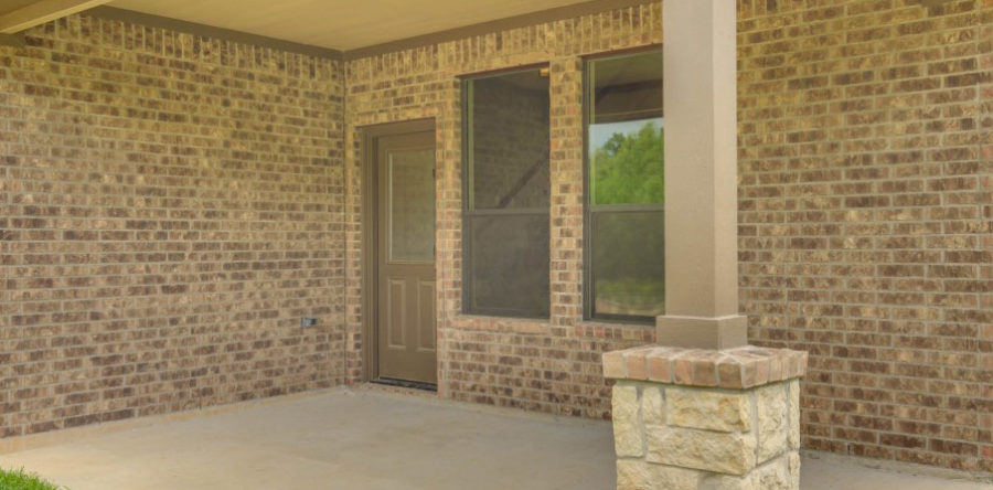 Custom Back Porch – 13